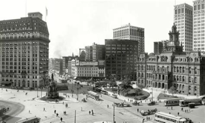 Is the T in Detroit silent?